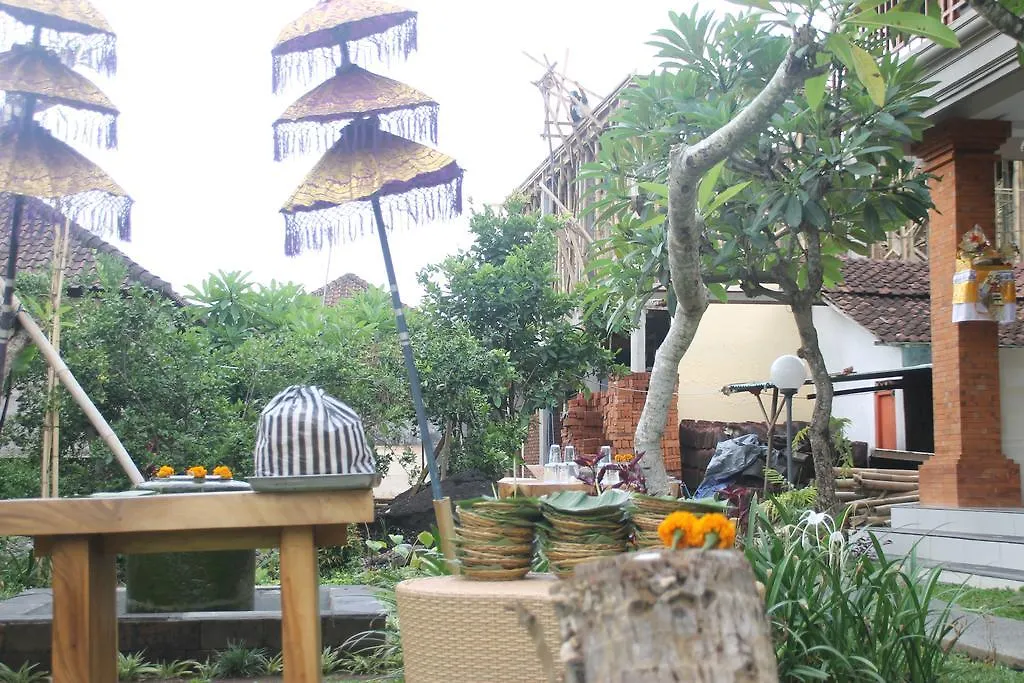 Ayu Bungalow 2 Ubud  Guest house